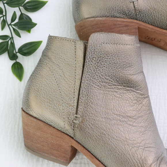 Joie Jodi Metallic booties  - Picture 4 of 9